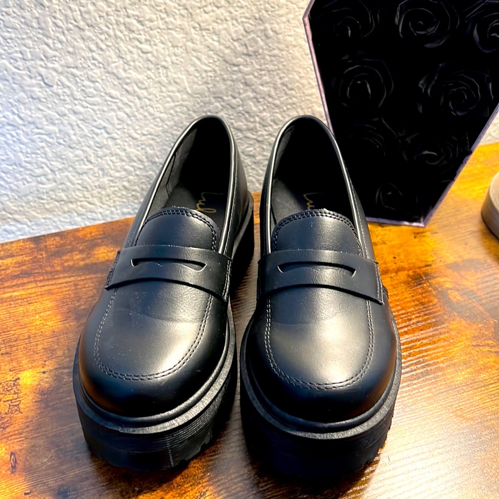 Lulus Maysie Lug Sole Loafers - Size 6